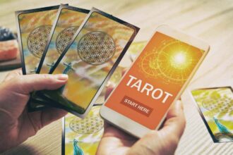 Tarot Reading App