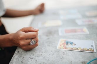 How to Get Started Making Money as a Tarot Reader