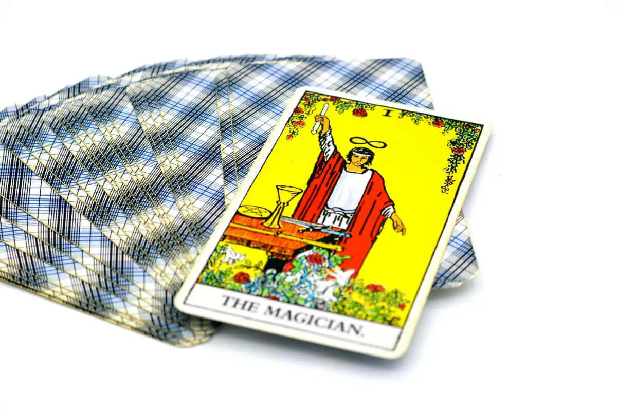 Tarot Interpretation Basics: Making a Narrative out of Two Cards
