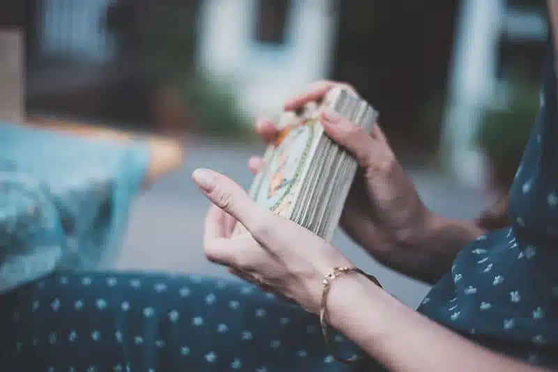 El estudio del Tarot y los primeros pasos como tarotista