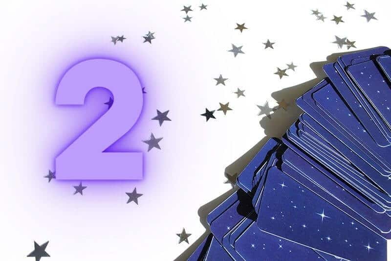 The Numerology of the Number 2 in Tarot