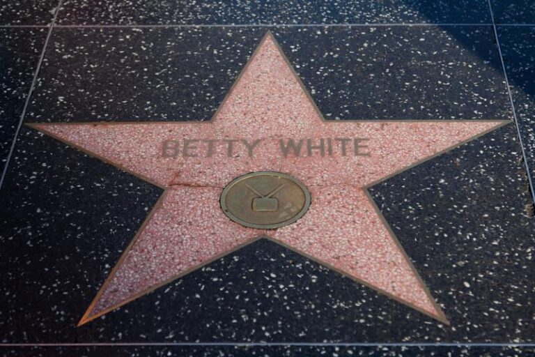 tribute to betty white