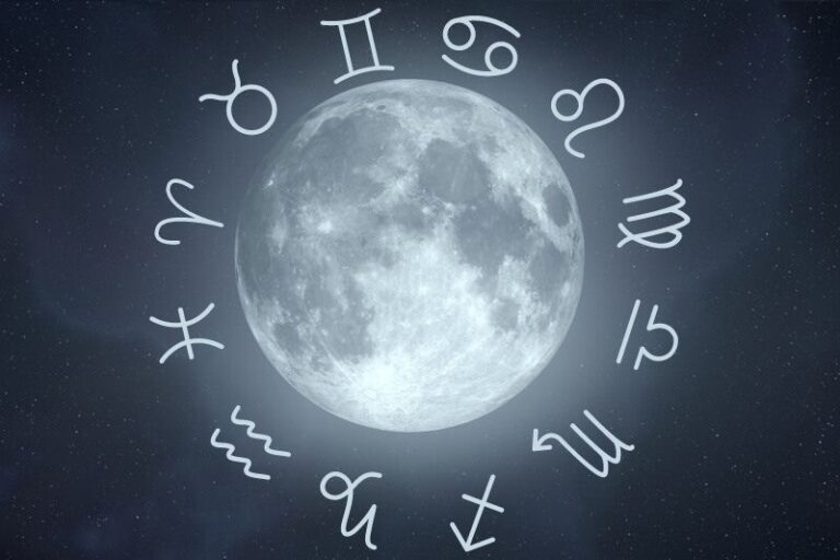 2022 July's Full Buck Moon in Capricorn