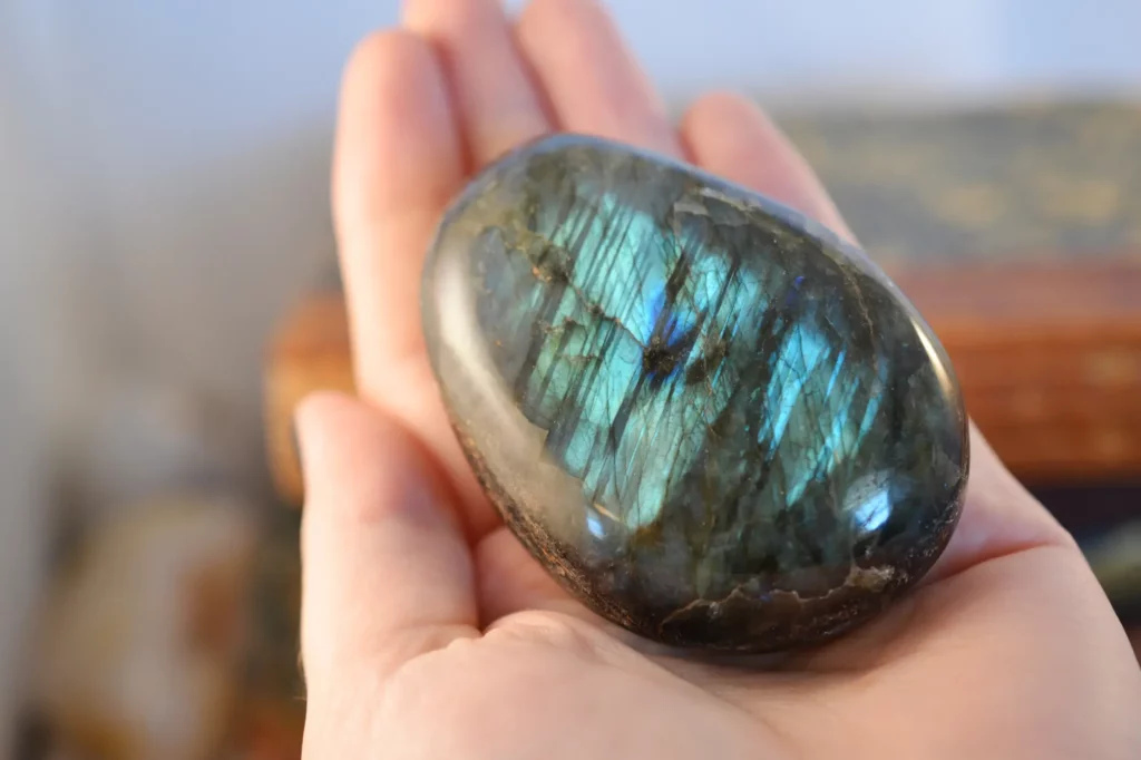 labradorite stones Scorpios