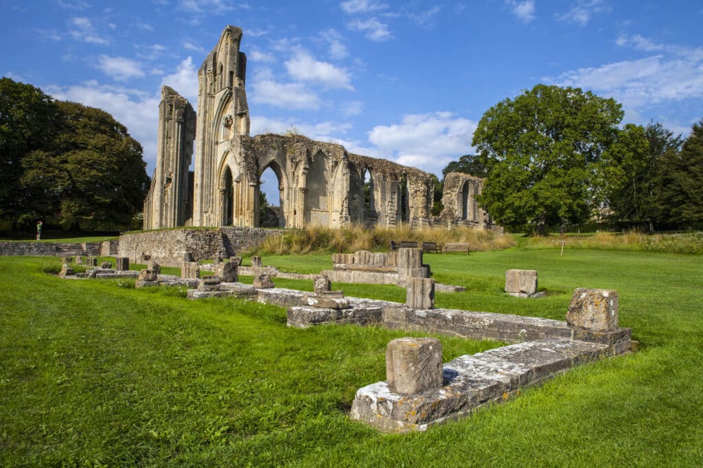 glastonbury-abbaye-england