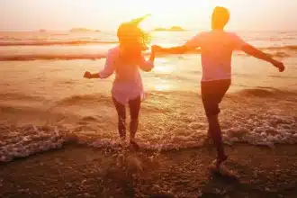 Semiconscious Fantasies and the Power of Romantic Dreams